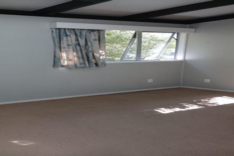 Photo of property in 109a Mokoia Road, Birkenhead, Auckland, 0626