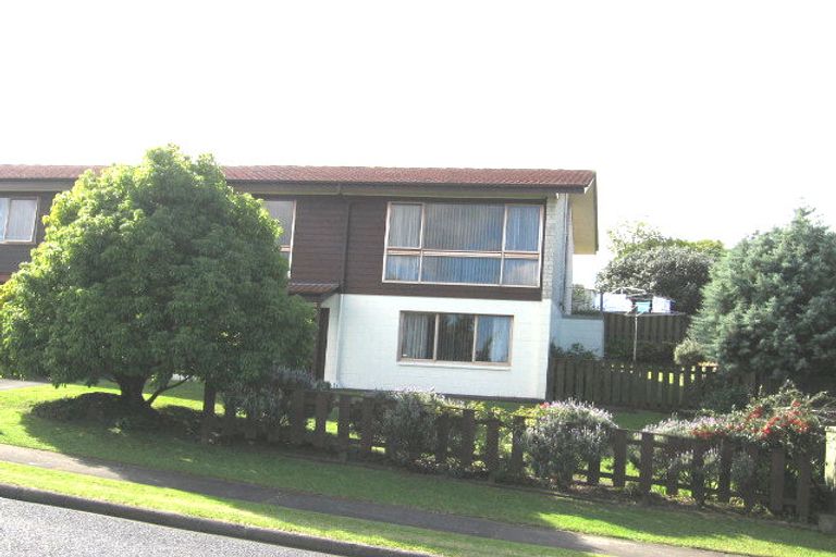 Photo of property in 2a Culver Terrace, Howick, Auckland, 2014