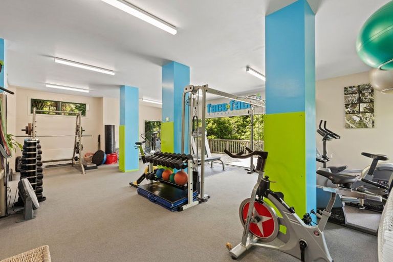 Photo of property in 425a Carrington Street, Upper Vogeltown, New Plymouth, 4310