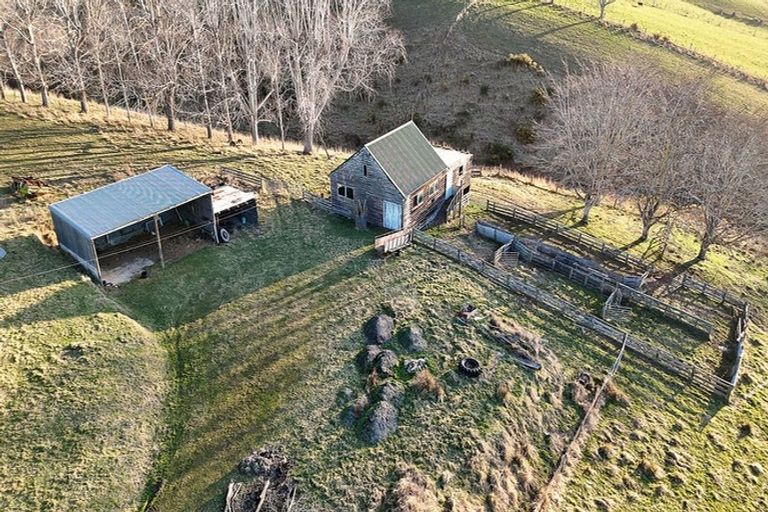 Photo of property in 18 Michies Road, Balclutha, 9230