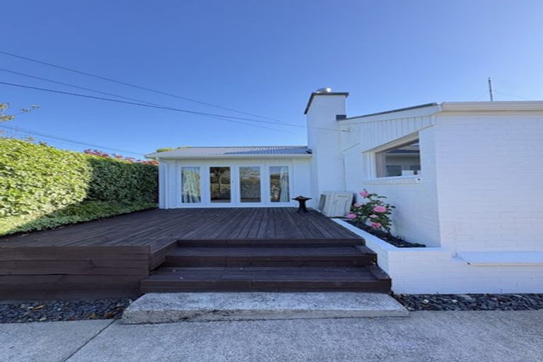 Photo of property in 21 Teesdale Street, Burnside, Christchurch, 8053