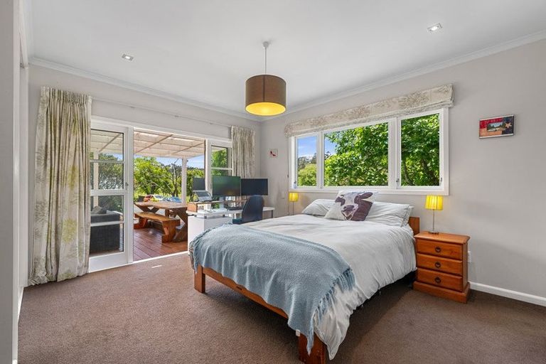 Photo of property in 169 Awa Road, Kumeu, 0891