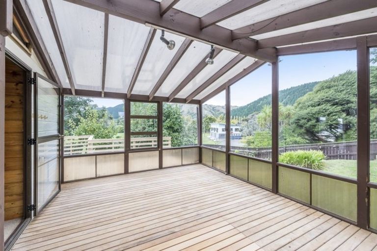 Photo of property in 22 Aorangi Road, Paraparaumu, 5032