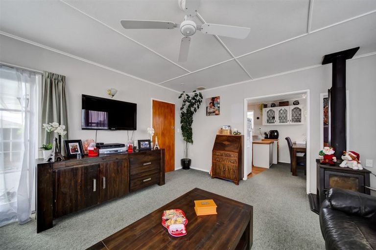 Photo of property in 20 Reid Avenue, Hawera, 4610