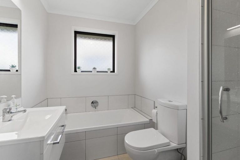 Photo of property in 8 Mclean Street, Pokeno, 2402