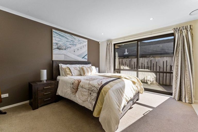 Photo of property in 230 Harbourside Drive, Karaka, Papakura, 2113