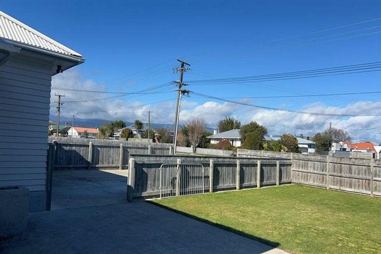 Photo of property in 24 Kings Drive, Levin, 5510