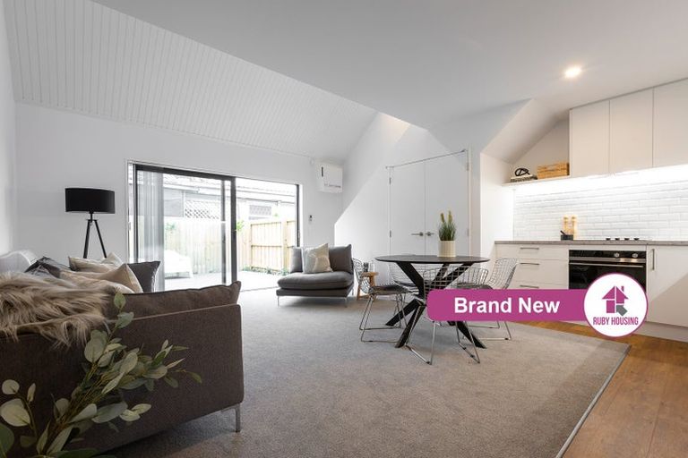 Photo of property in 2/24 Rookwood Avenue, New Brighton, Christchurch, 8083