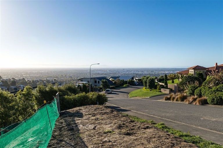 Photo of property in 73 Longhurst Terrace, Cashmere, Christchurch, 8022