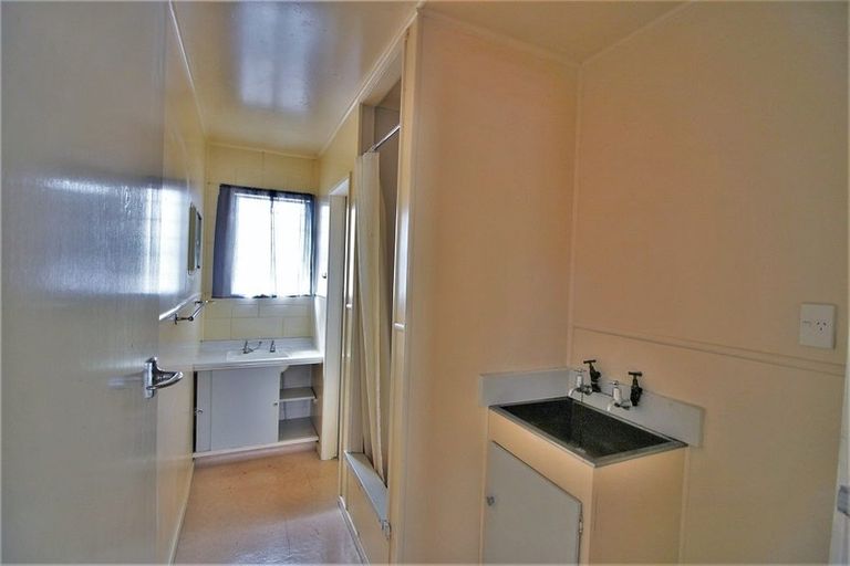 Photo of property in 1/40 Charlemont Street, Whitiora, Hamilton, 3200