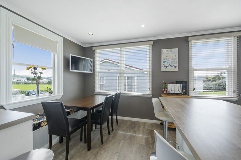 Photo of property in 11 Tuki Street, Titahi Bay, Porirua, 5022