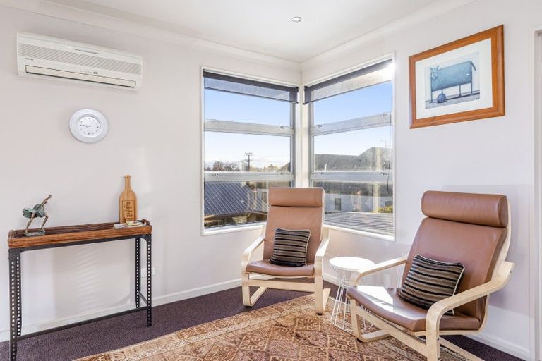 Photo of property in 15 Dillon Street, Blenheim, 7201