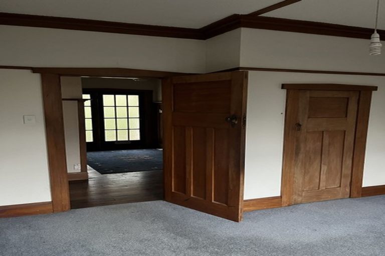 Photo of property in 72 Aro Street, Aro Valley, Wellington, 6021