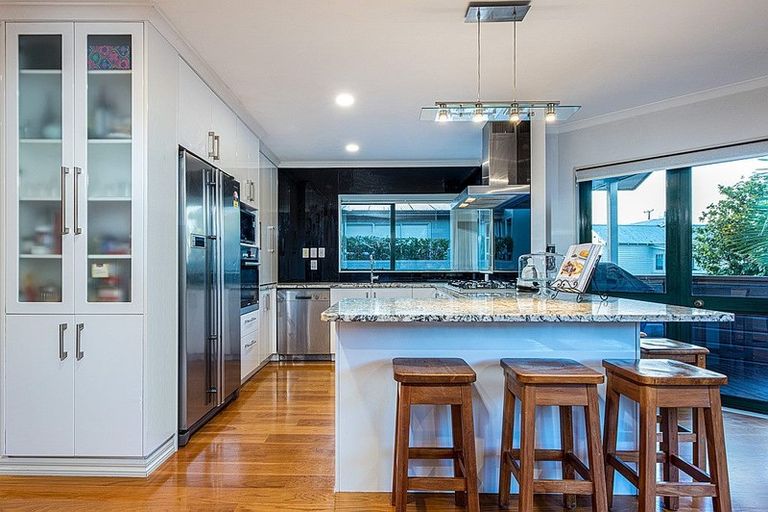 Photo of property in 1e Park Avenue, Takapuna, Auckland, 0622