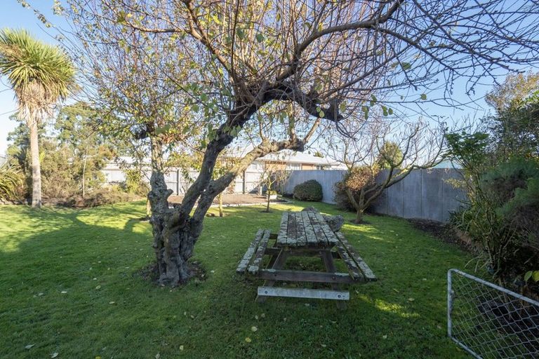 Photo of property in 52 Johnstone Street, Tinwald, Ashburton, 7700