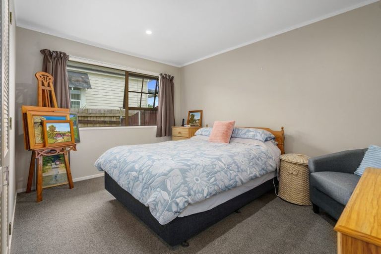 Photo of property in 235a Shakespeare Street, Leamington, Cambridge, 3432