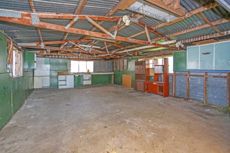 Photo of property in 30 President Avenue, Papakura, 2110