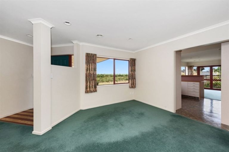 Photo of property in 99 Baverstock Road, Nawton, Hamilton, 3200