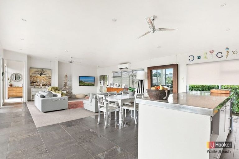 Photo of property in 10b Longboard Drive, Waihi Beach, 3611