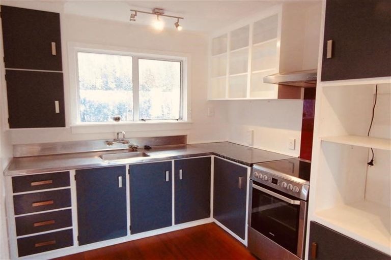 Photo of property in 73 Mill Road, Lower Vogeltown, New Plymouth, 4310