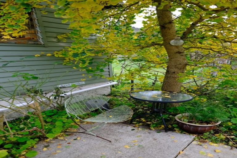 Photo of property in 139 Hine Road, Wainuiomata, Lower Hutt, 5014