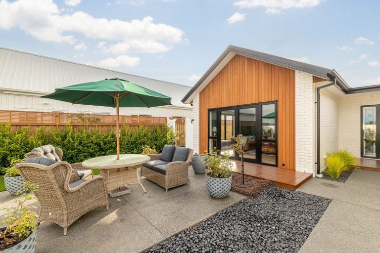 Photo of property in 79 Te Hurunui Drive, Pegasus, 7612