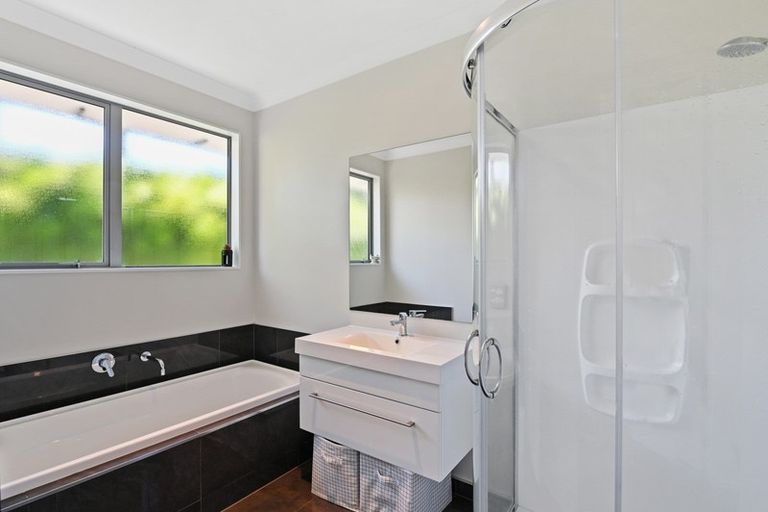 Photo of property in 18 Kenwyn Avenue, St Albans, Christchurch, 8052