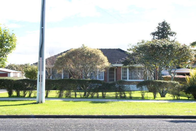Photo of property in 19 Franklin Avenue, Papatoetoe, Auckland, 2024