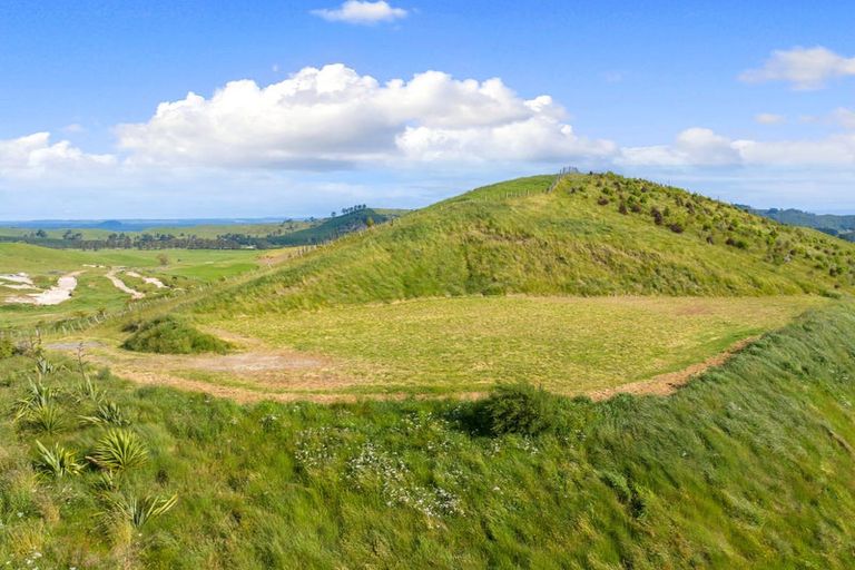 Photo of property in 44 King Road, Kinloch, Taupo, 3385