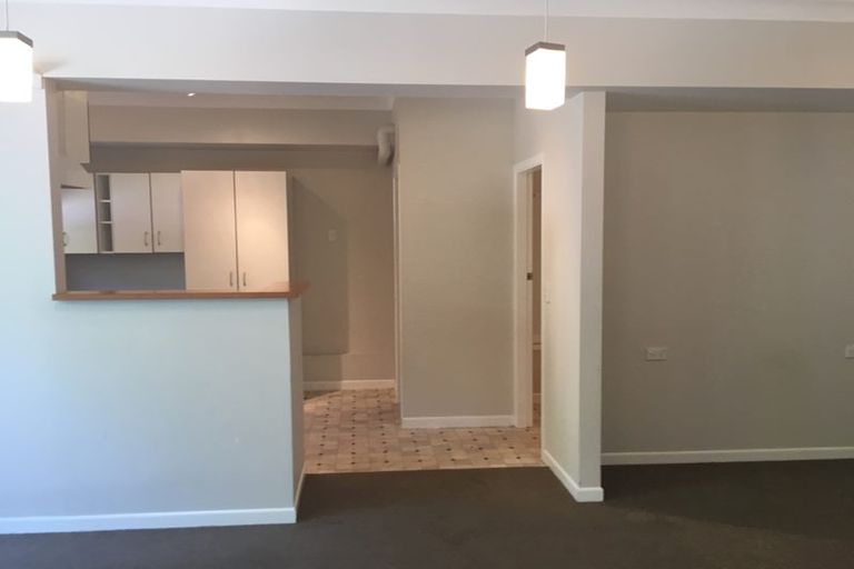 Photo of property in 77a Chamberlain Road, Karori, Wellington, 6012