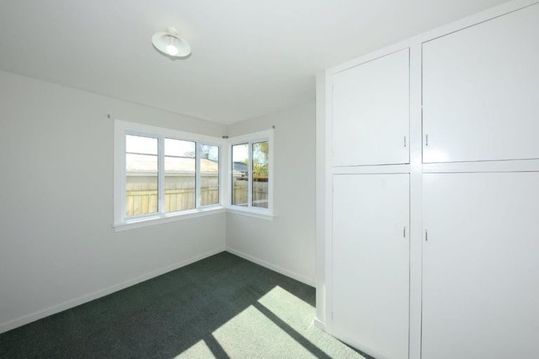 Photo of property in 66 Racecourse Road, Sockburn, Christchurch, 8042