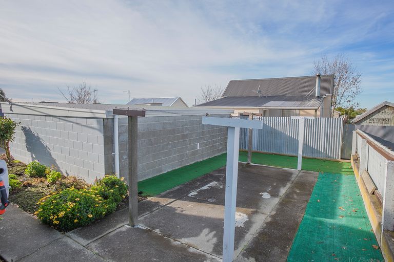 Photo of property in 3/9 Oxford Street, West End, Timaru, 7910