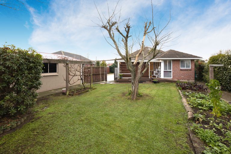 Photo of property in 55 Twyford Street, Bishopdale, Christchurch, 8053