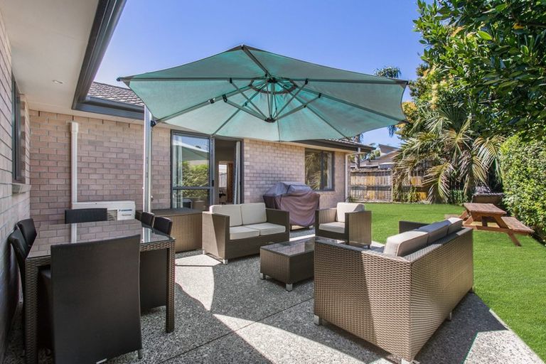 Photo of property in 8 Eastside Drive, Pukekohe, 2120