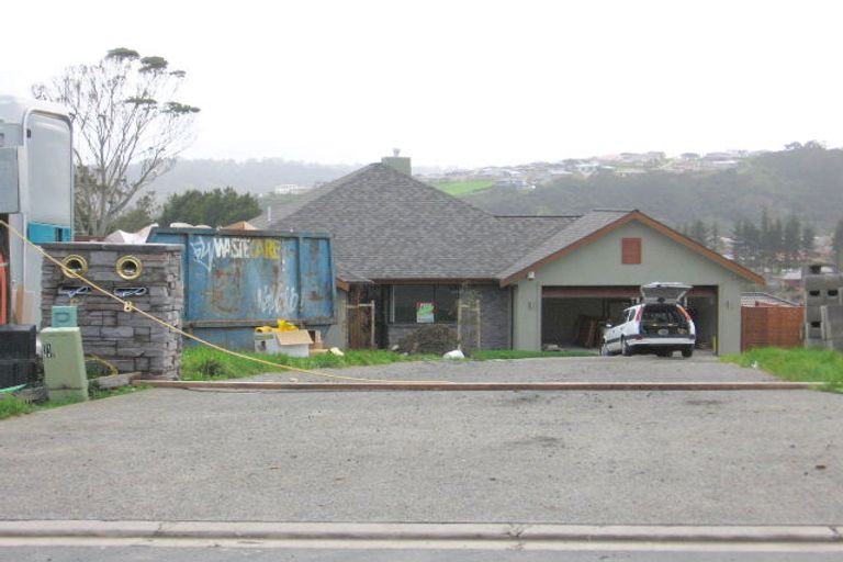 Photo of property in 8 Archer Rayner Place, Greenhithe, Auckland, 0632