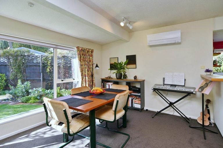 Photo of property in 2/33 Studholme Street, Somerfield, Christchurch, 8024