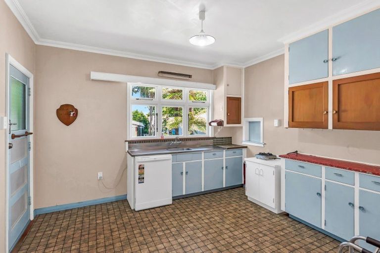 Photo of property in 27 Read Street, Levin, 5510