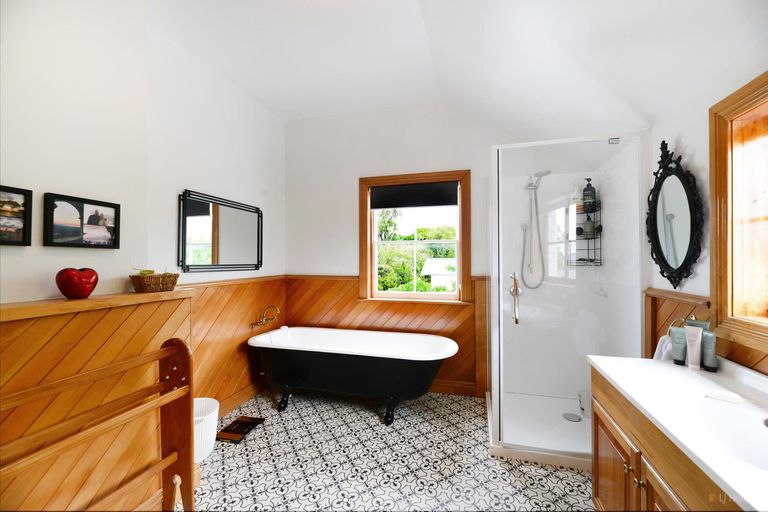 Photo of property in 10 Naylor Street, Waimate, 7924