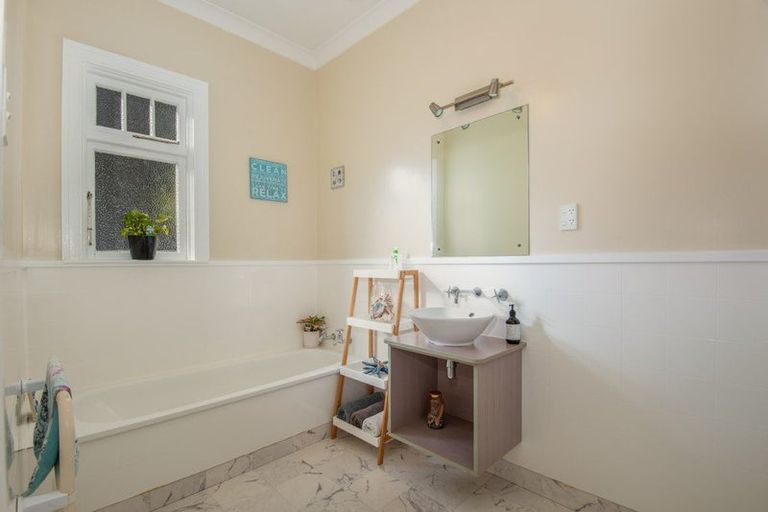 Photo of property in 13 Marion Street, Macandrew Bay, Dunedin, 9014