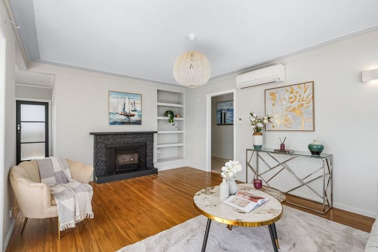 Photo of property in 35 Tampin Road, Hillpark, Auckland, 2102