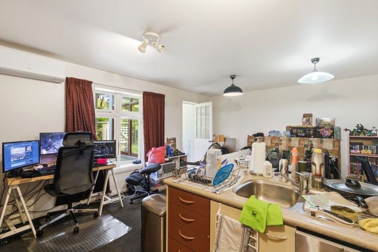 Photo of property in 25 Central Terrace, Kelburn, Wellington, 6012