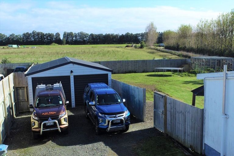 Photo of property in 25 Freyberg Road, Ruawai, 0530