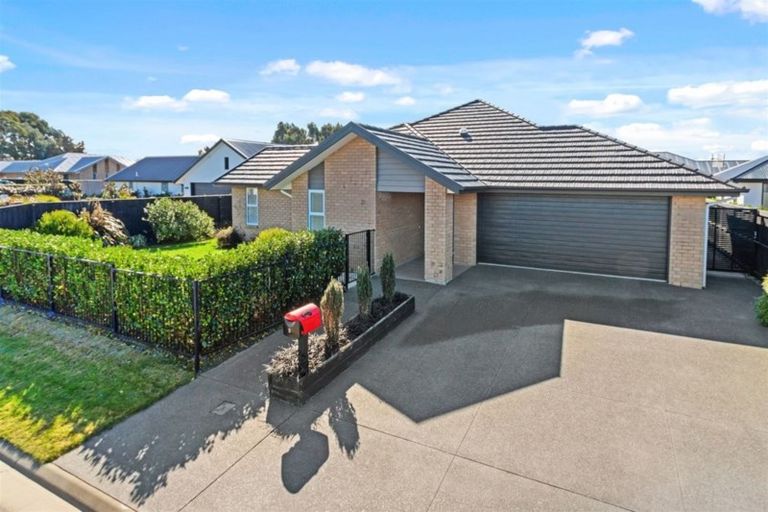 Photo of property in 4 Westburn Place, Prebbleton, 7604