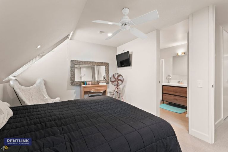 Photo of property in 204/16 Adams Avenue, Mount Maunganui, 3116