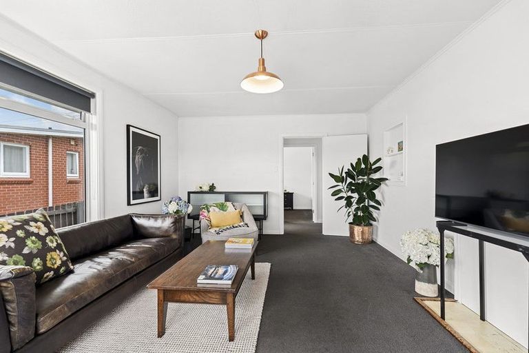 Photo of property in 56 Brois Street, Frankleigh Park, New Plymouth, 4310