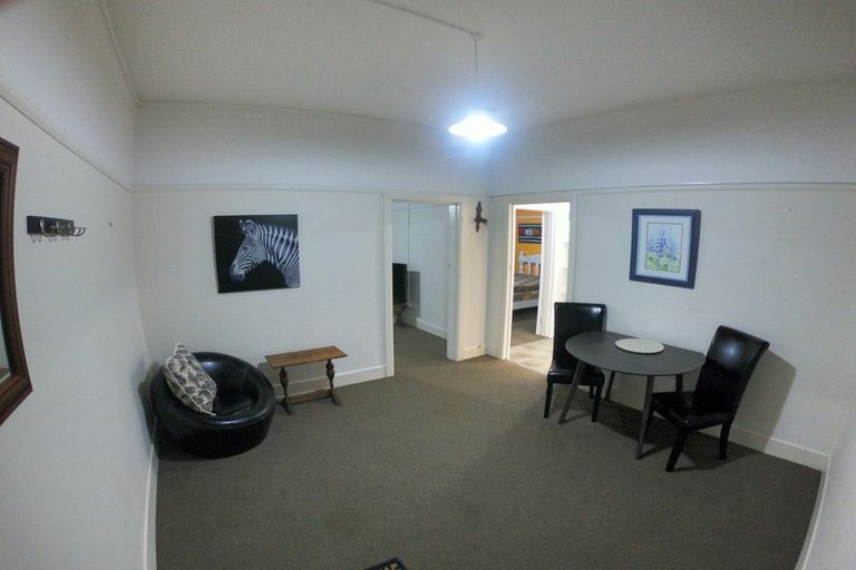 Photo of property in 127 Saint Aubyn Street, New Plymouth, 4310