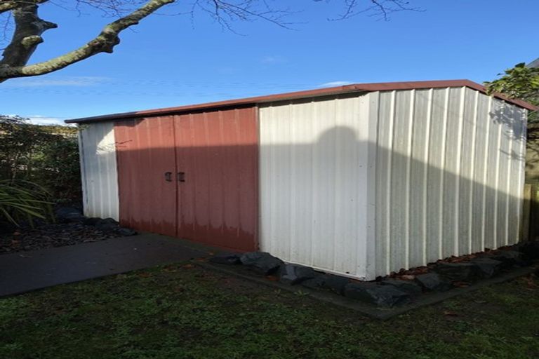 Photo of property in 77 Rototuna Road, Rototuna, Hamilton, 3210