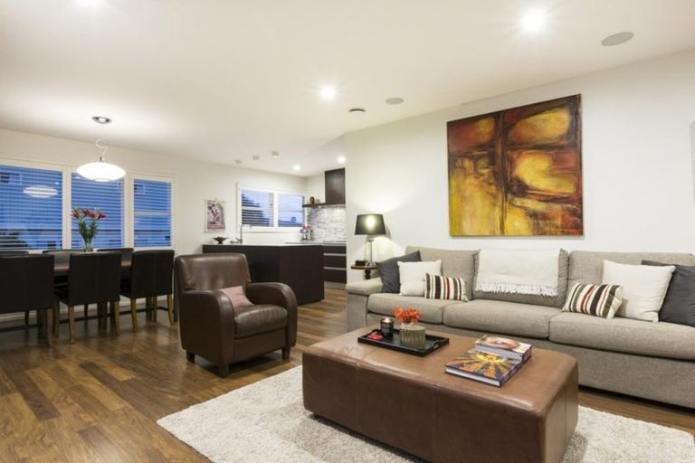 Photo of property in 27 Hinewa Road, Otumoetai, Tauranga, 3110