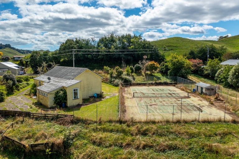 Photo of property in 1682 Ohura Road, Douglas, Stratford, 4392