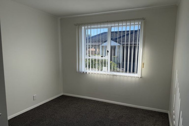 Photo of property in 10 Aotea Road, Glen Eden, Auckland, 0602